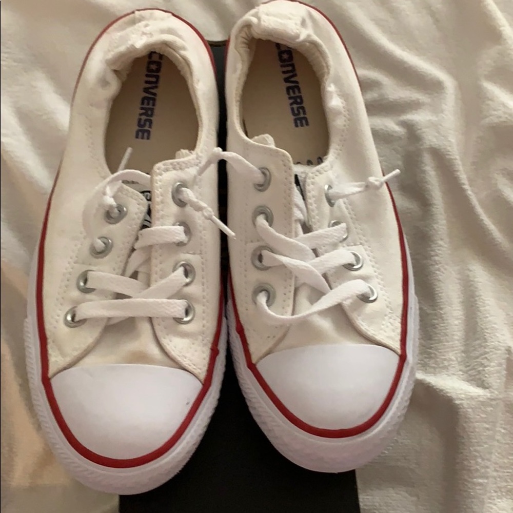 White Converse Size 8 shoreline slip on Sneaker